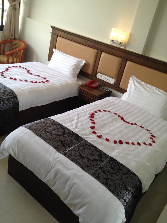 Hotel Myitkyinā Szoba fotó