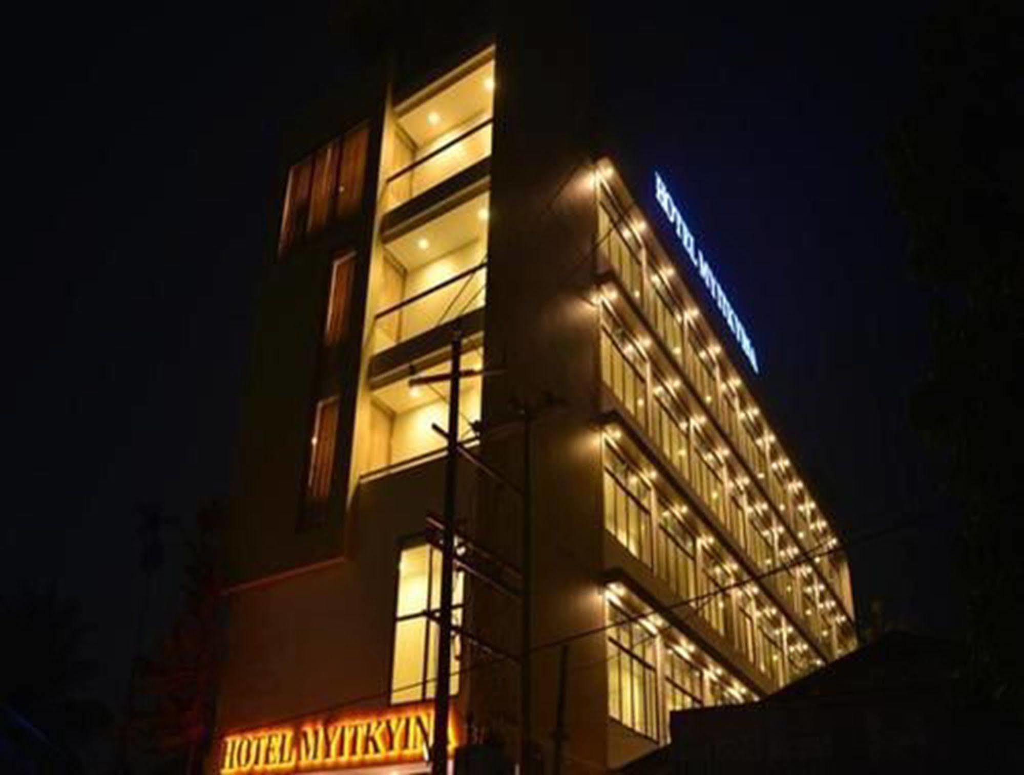 Hotel Myitkyinā Kültér fotó